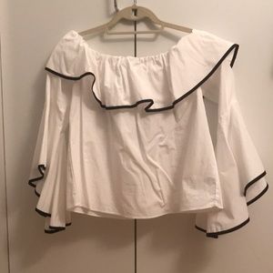 BRAND NEW off the shoulder blouse